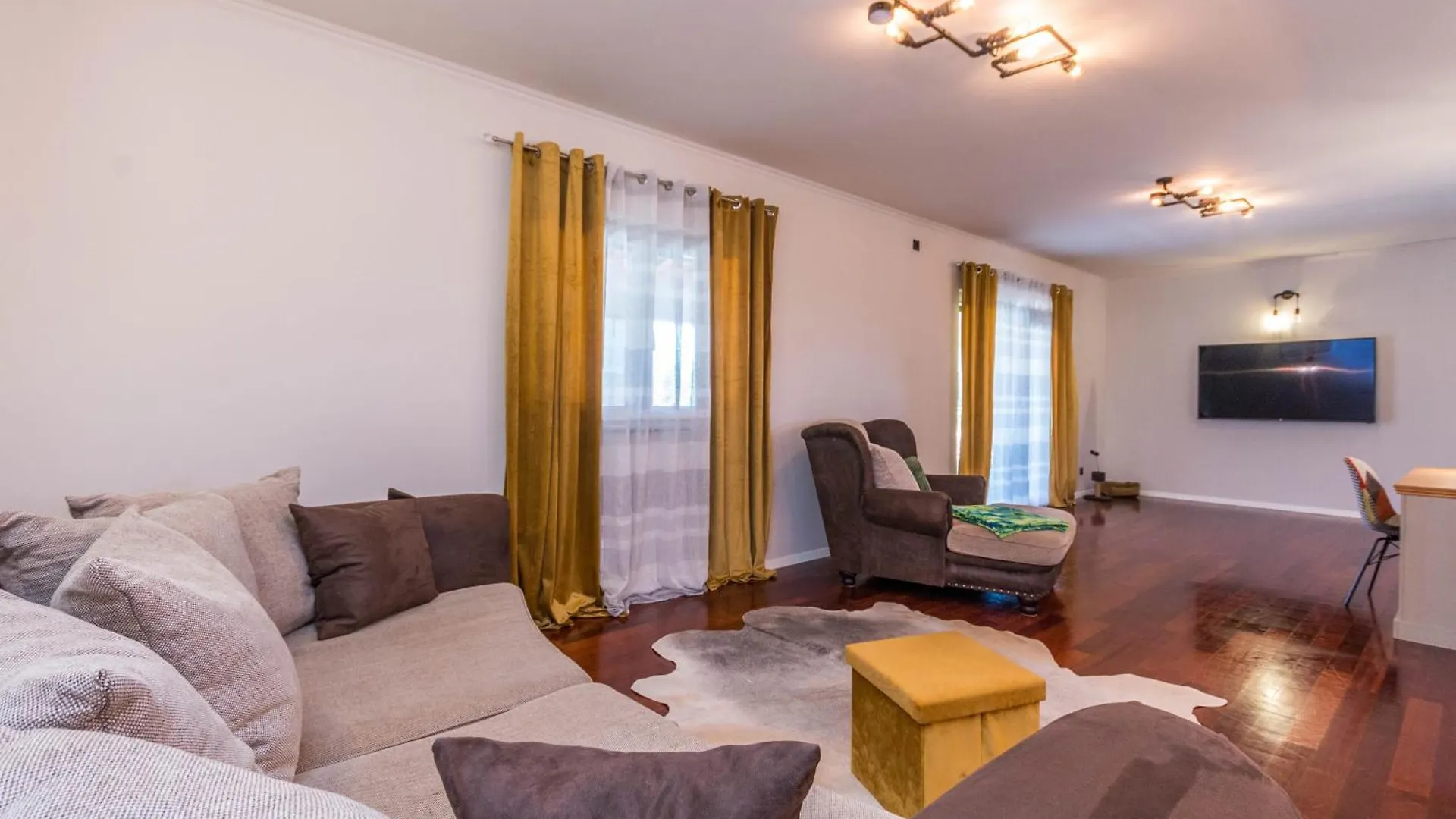 Elischeba Villa Brkic